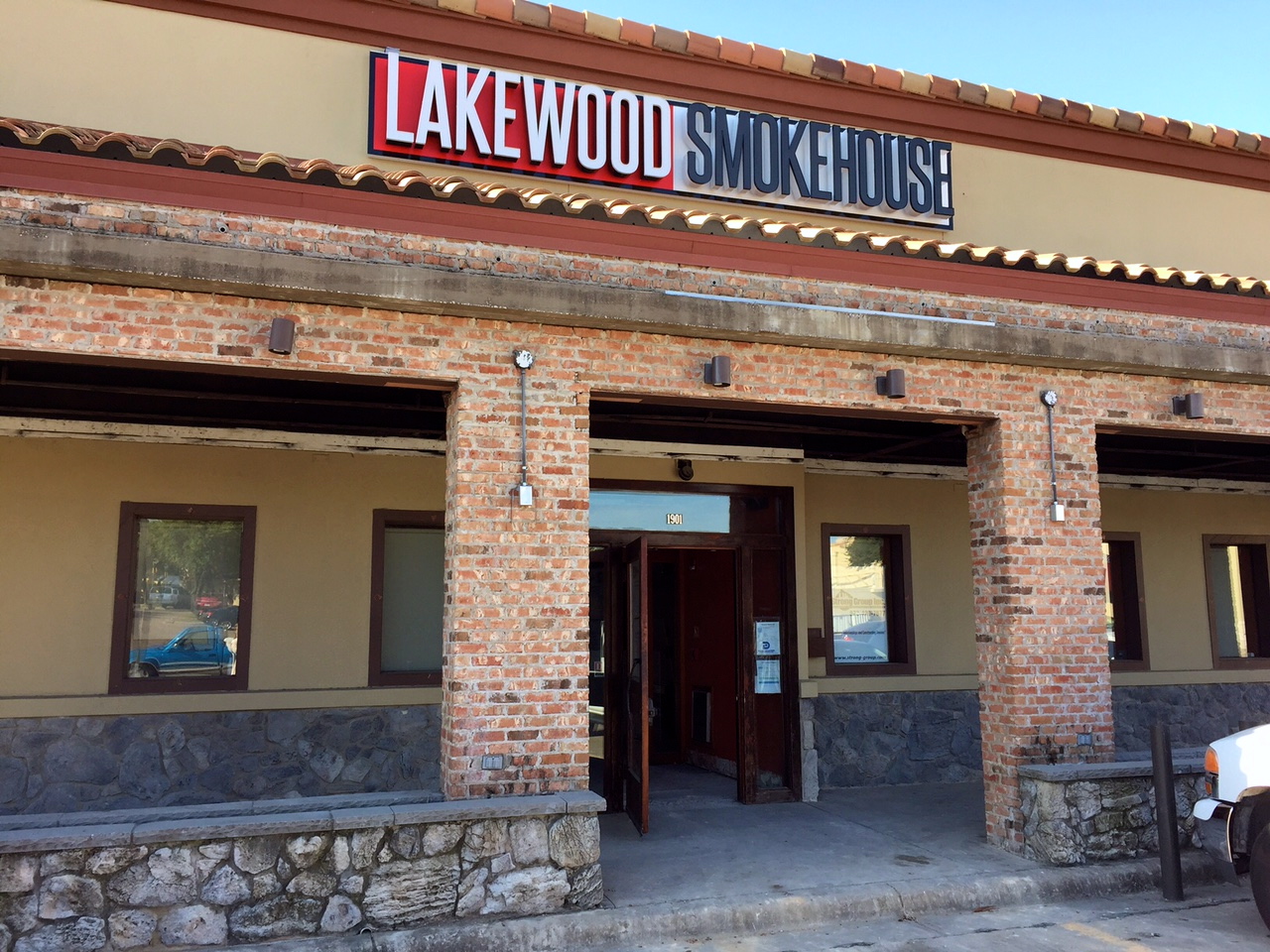 Lakewood Smokehouse
