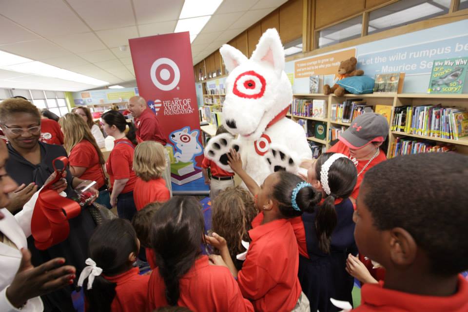 Target and Texas Rangers icon unveil new library at Hexter Elementary, Victor H. Hexter Elementary…