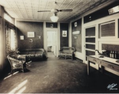 An old photo of the waiting room, which is still the waiting room today. 