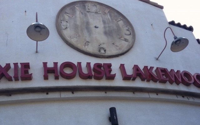 DIxie House clock horizontal