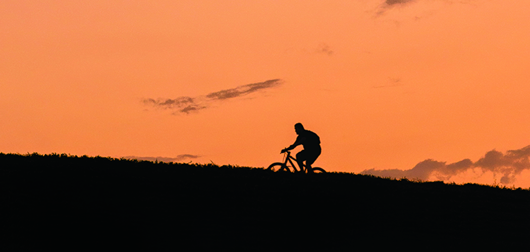 Cyclist on East Dallas trail (Photo by Danny Fulgencio)