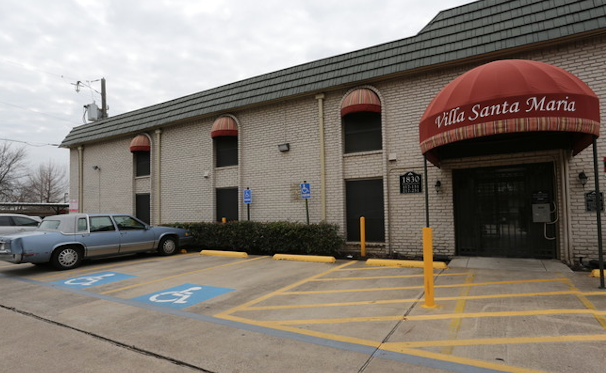 Villa Santa Maria apartments at 1830 Bennett Ave. in East Dallas.