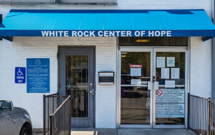 (Photo by Rasy Ran)