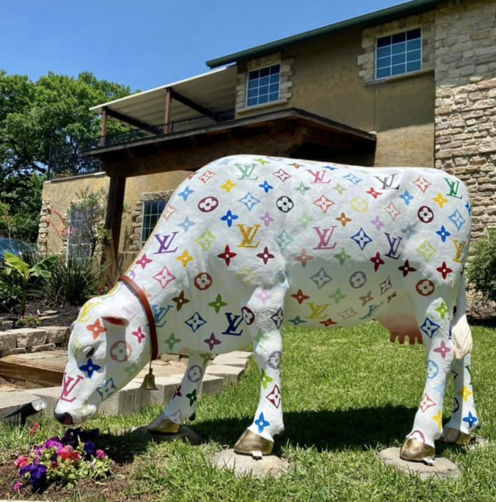 Meet Moouis Vuitton, the life-size cow purse sculpture of Forest Hills -  Lakewood/East Dallas