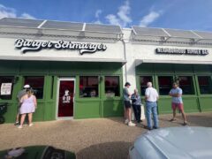 Burger Schmurger to host one-year anniversary block party in East Dallas