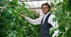 Class of 2026 senior to be first CityLab High School valedictorian with autism