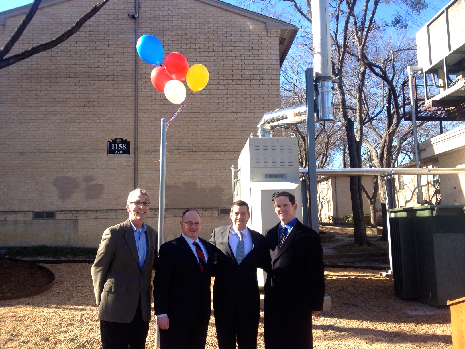 White Rock Lake apartment complex taps into new power source Lakewood