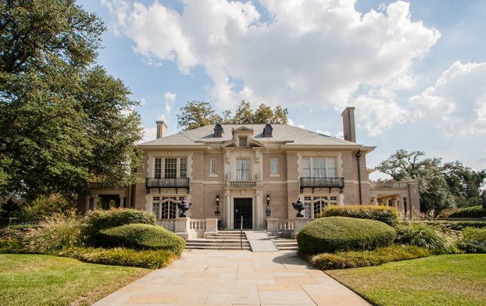 The Aldredge House marks its 100th year on Swiss Avenue. (Photo by Rasy Ran)