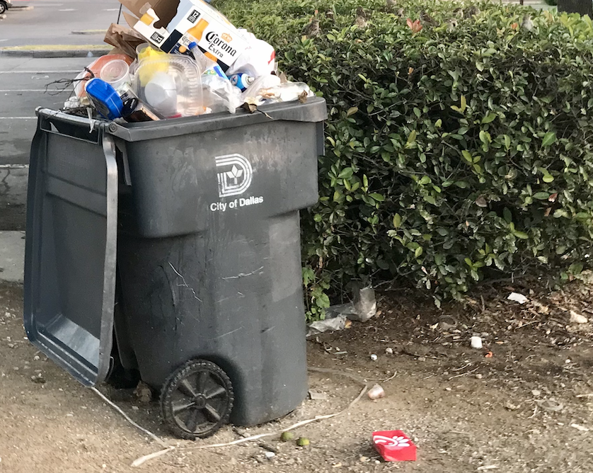 Dallas' trash pick up situation stinks, but they're working on it - Oak  Cliff
